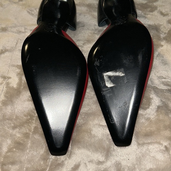 St. John Collection Heels - Picture 11 of 11
